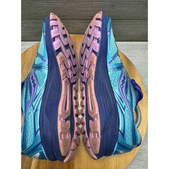 EUC Saucony Women's Guide 9 Running Shoe Blue/Purple/Pink Size 9 - Picture 7 of 11